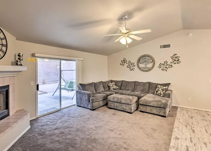 Mohave W/ Hot Tub: 4 Mi To Co River! Holiday home Fort Mohave